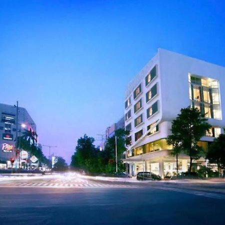 Maxone Premier Melawai Hotel Jakarta Ngoại thất bức ảnh